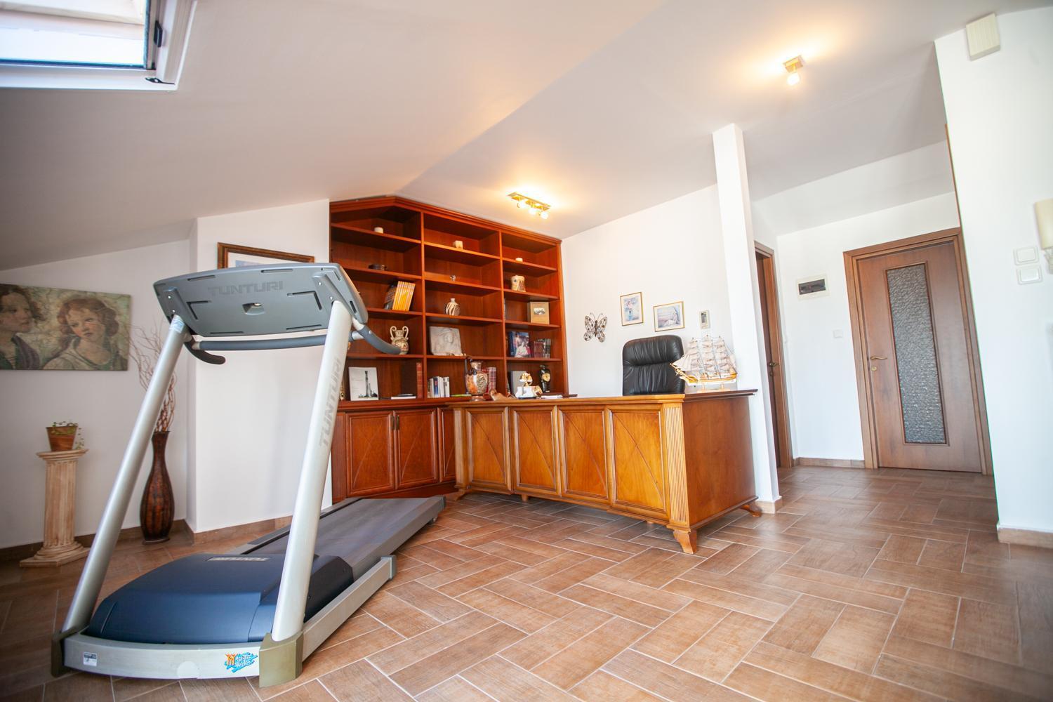 Rodon Apartment With Great View, Sauna And Jacuzzi Літохоро Екстер'єр фото