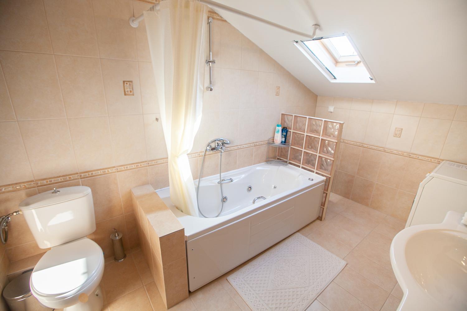 Rodon Apartment With Great View, Sauna And Jacuzzi Літохоро Екстер'єр фото